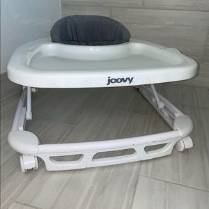 Joovy Walker